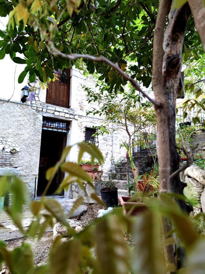 Ai Limiti • 67 • Stonehouse Guest House Palombaro ภายนอก รูปภาพ