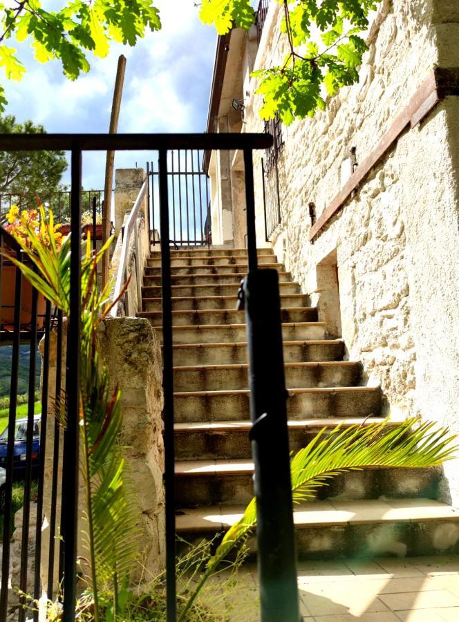 Ai Limiti • 67 • Stonehouse Guest House Palombaro ภายนอก รูปภาพ