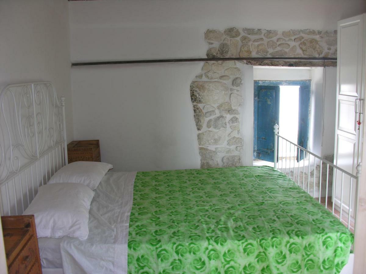 Ai Limiti • 67 • Stonehouse Guest House Palombaro ภายนอก รูปภาพ