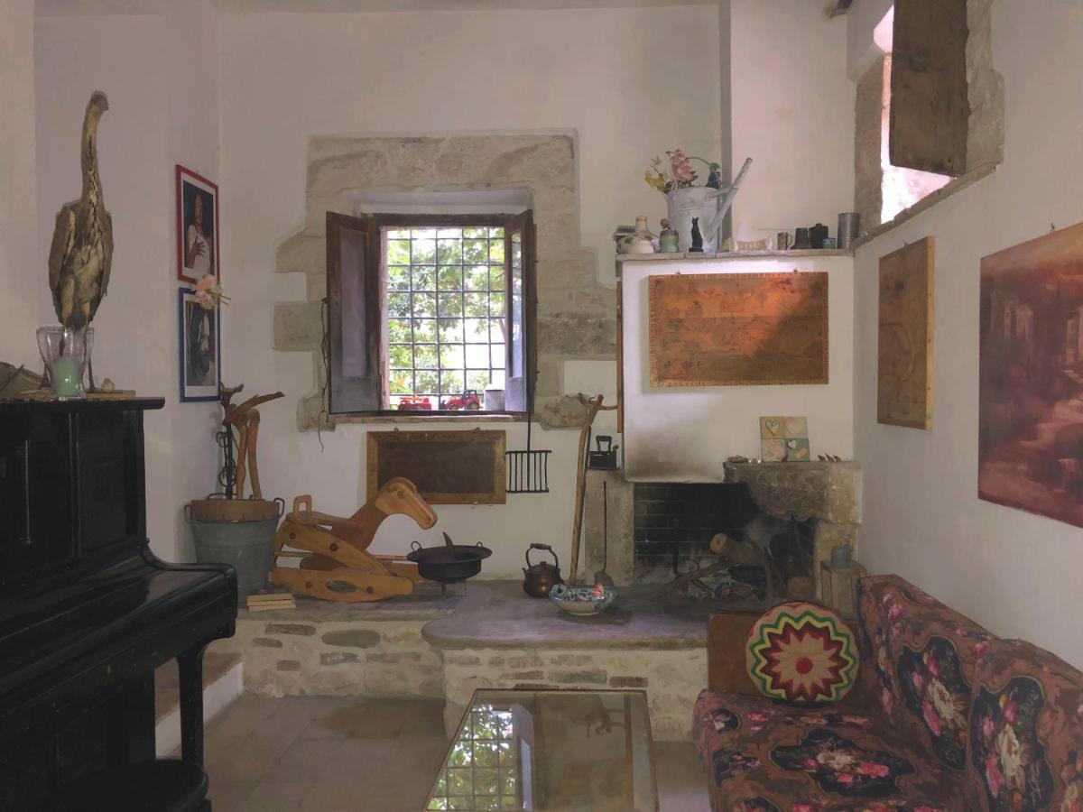 Ai Limiti • 67 • Stonehouse Guest House Palombaro ภายนอก รูปภาพ